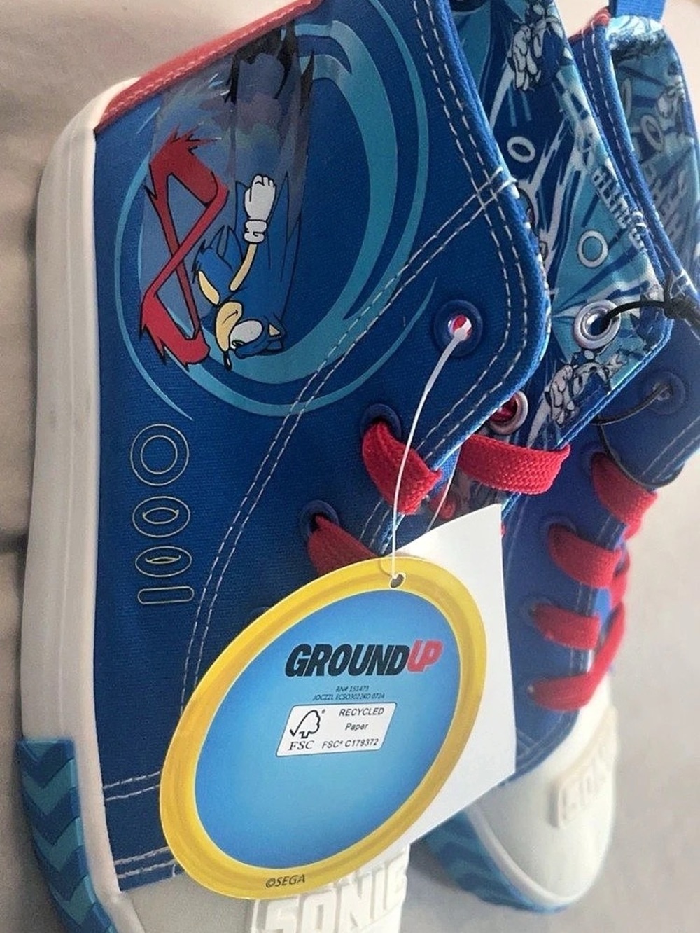 SEGA Sonic the Hedgehog Boys Size 4 Blue & Red Sneakers NWT - Picture 2 of 5